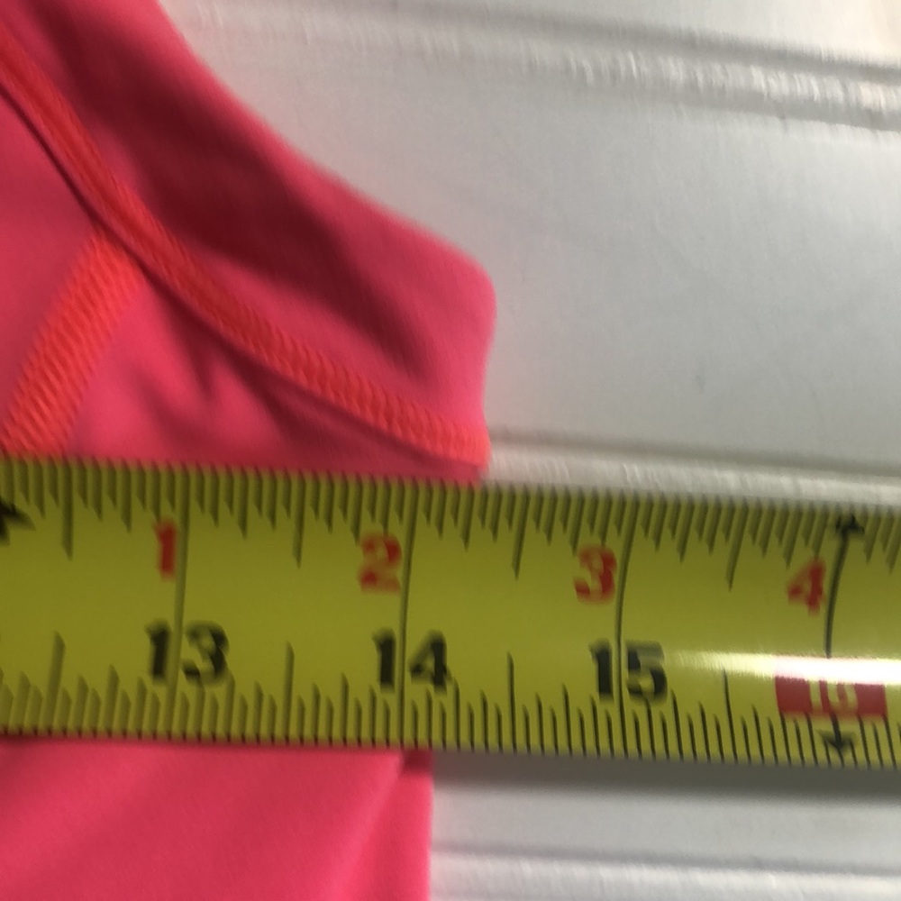 Lululemon tank - Picture 6 of 8